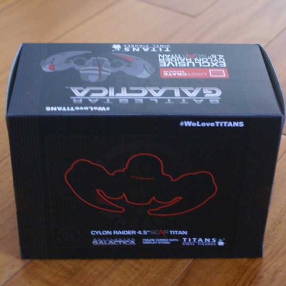 NIB Battlestar Galactica Titans Vinyl Figures by Loot Crate - Picture 3 of 4